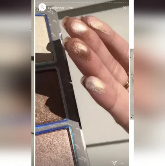 Kylie Cosmetics Pressed Powder Highlighter Palette Limited. NEW! - Picture 7 of 7